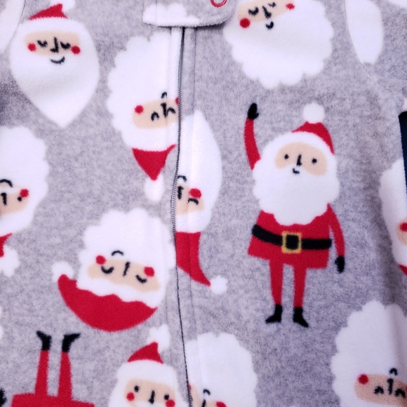 3M Fleece Pyjamas | Grey with Santas - Picture 2 of 3
